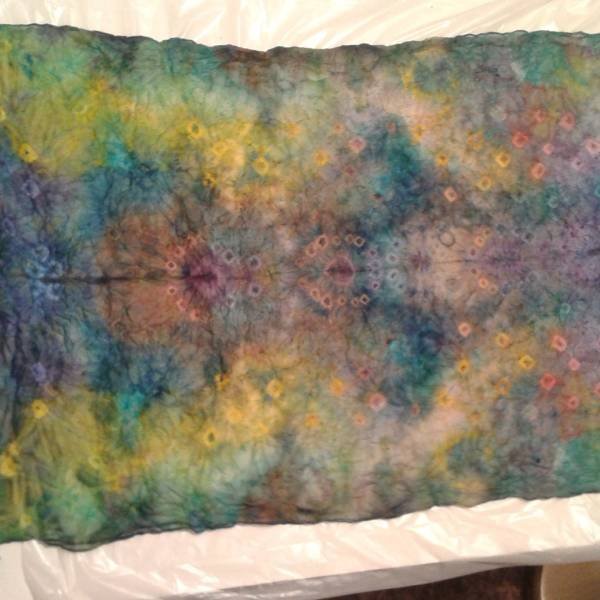 värviline shibori alles soe.jpg